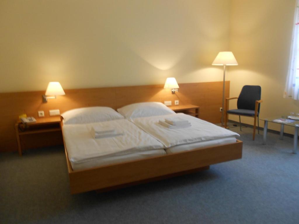 Hotel Vicedom Άιζενστατ Δωμάτιο φωτογραφία